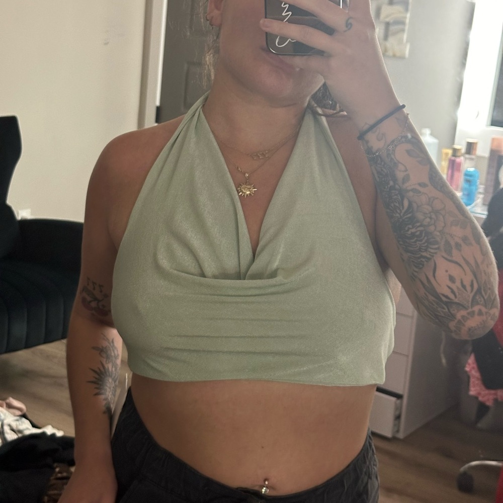 super cute, never worn before!